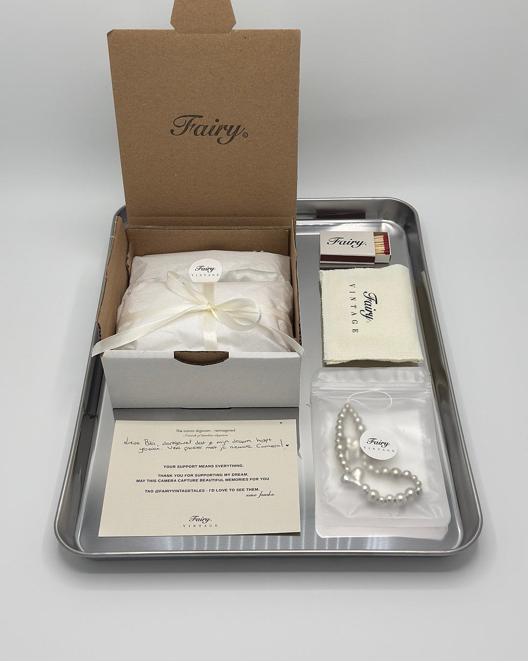 Canon IXUS 132 Digital Camera