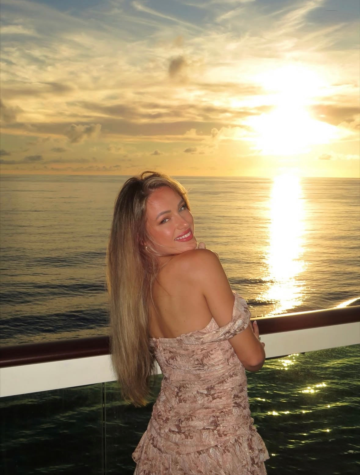 Canon SX700HS Digital Camera