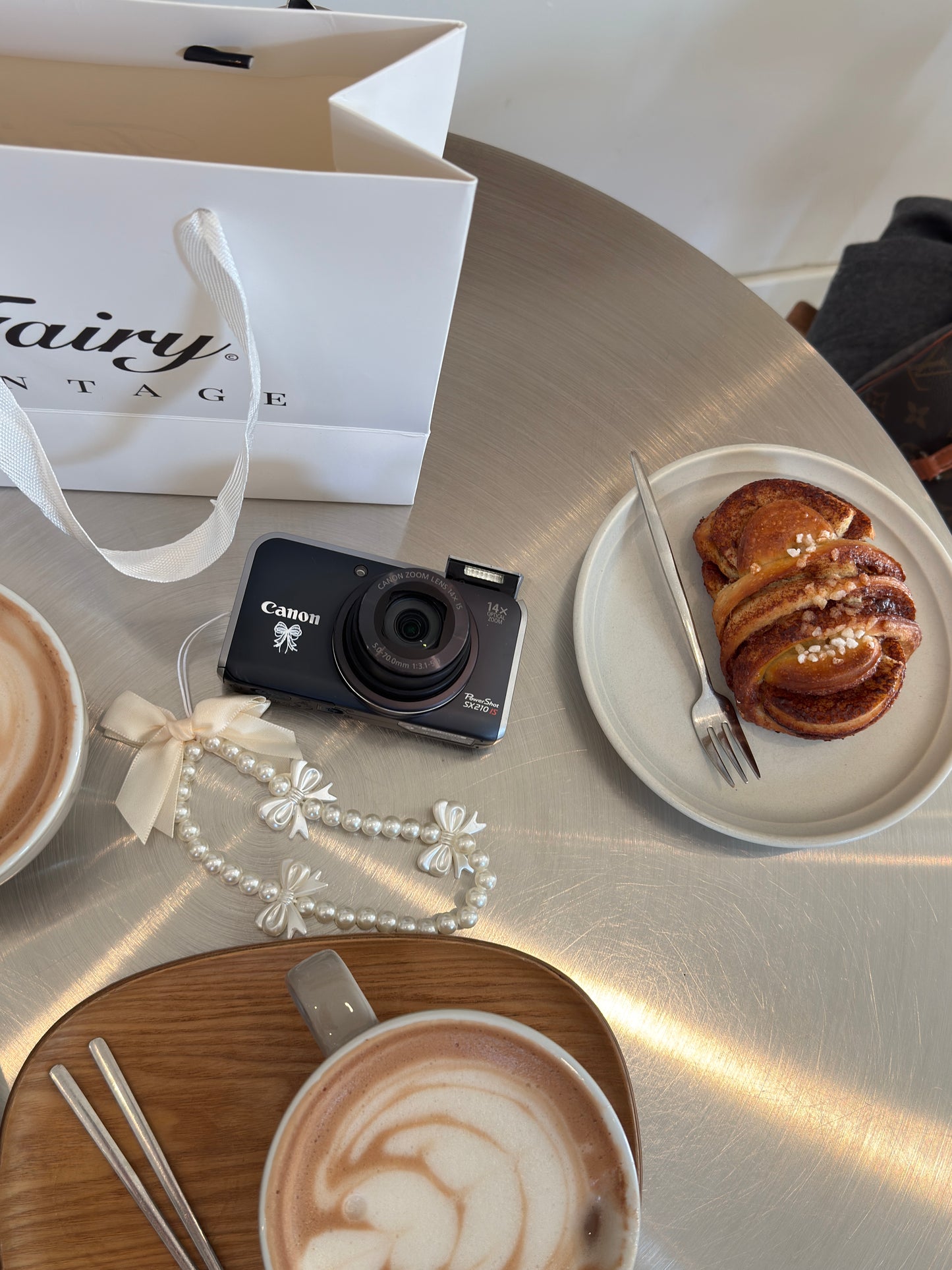 Canon Powershot SX210IS | Digital Camera