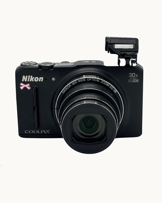 Nikon Coolpix S9700