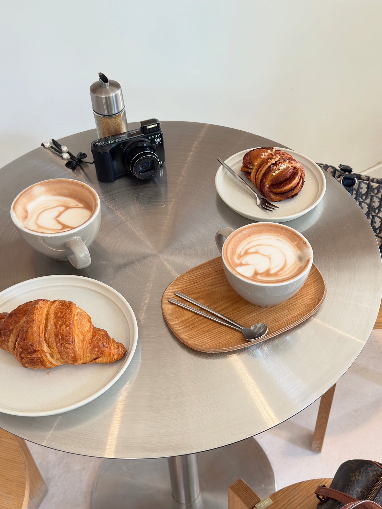 Sony Cybershot DSC-HX10V | Digital Camera